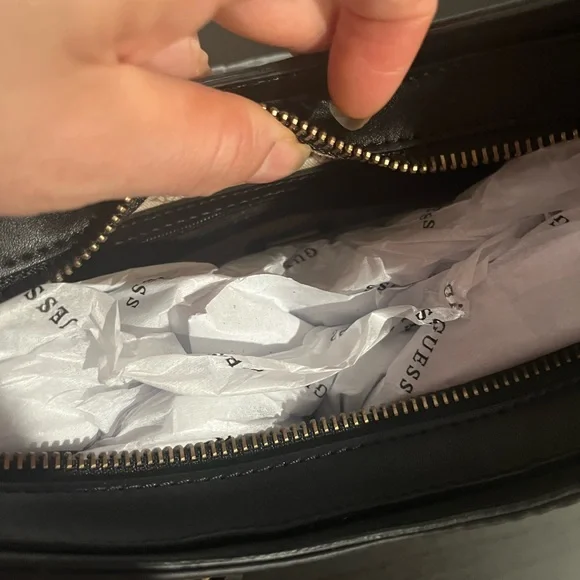 Guess Abey Flap Crossbody Bag - Picture 4 of 7